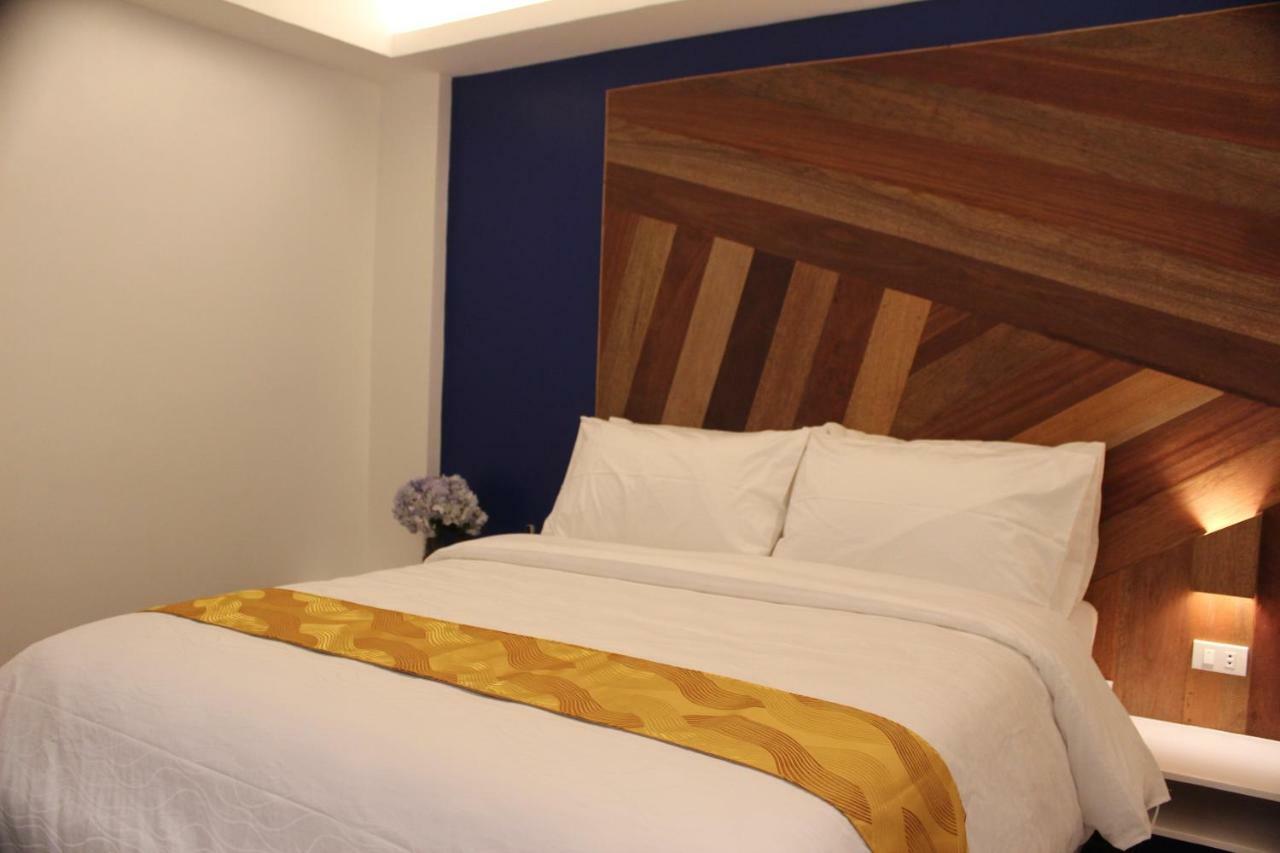 Oyo 609 G Executive Hotel And Spa Boracay Manoc-Manoc Екстериор снимка